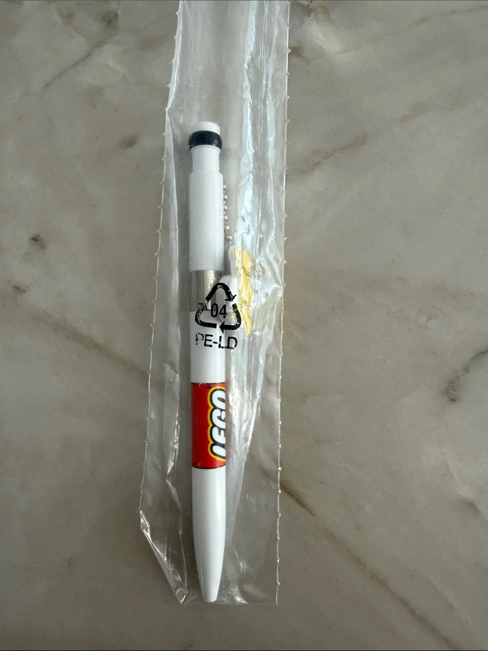 Lego White Pen with Yellow Magnetic Minifigure Charm - authentic branding - New